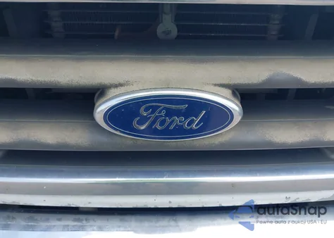 2006 Ford E-350 Super Duty из США, поврежденный, VIN 1FBNE31L16DA61915